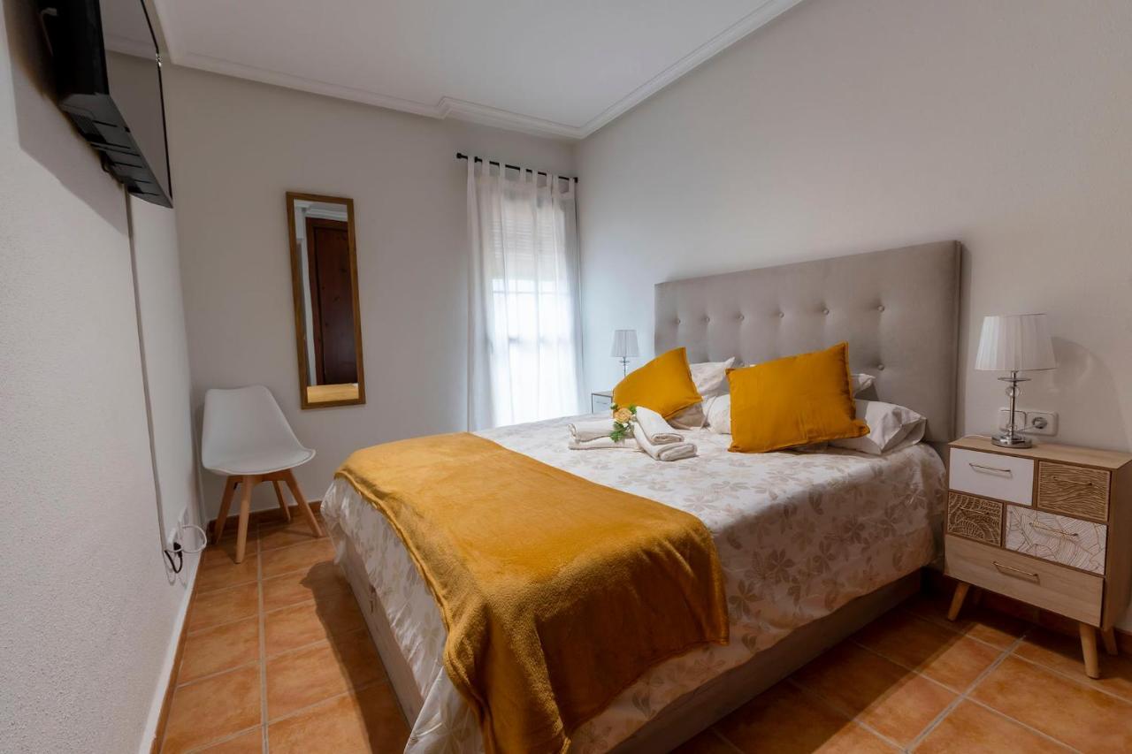 Апартаменты Atico Con Terraza-Solarium Y Piscina 4-6 Personas Wifi A/C Рода Экстерьер фото